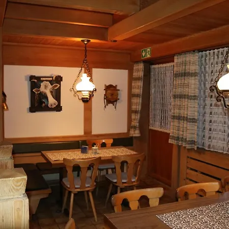 & Restaurant Diana *