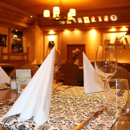 & Restaurant Diana Hotel Sankt Stephan